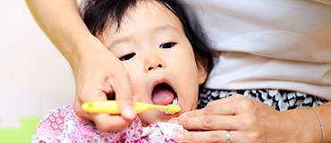 2~3歳(乳歯が生え揃う頃)